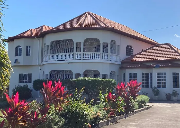 Pearlie Place
