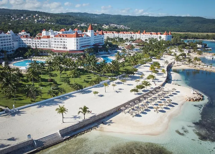 Bahia Principe Escape Runaway Bay (Adults Only)