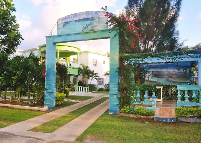 Mom'S Village Resort